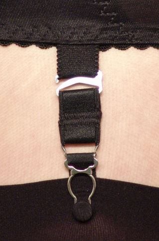 Berdita Suspender Short / Black Berdita Metal Suspender Hook