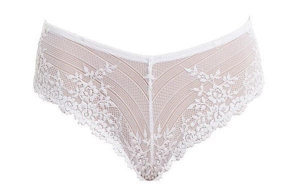 Wacoal Embrace Lace Tango Delicious White Close Up | EnVie Lingerie