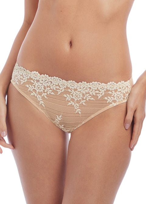 Wacoal Knickers S / Naturally Nude/Ivory Wacoal Embrace Lace Bikini Brief